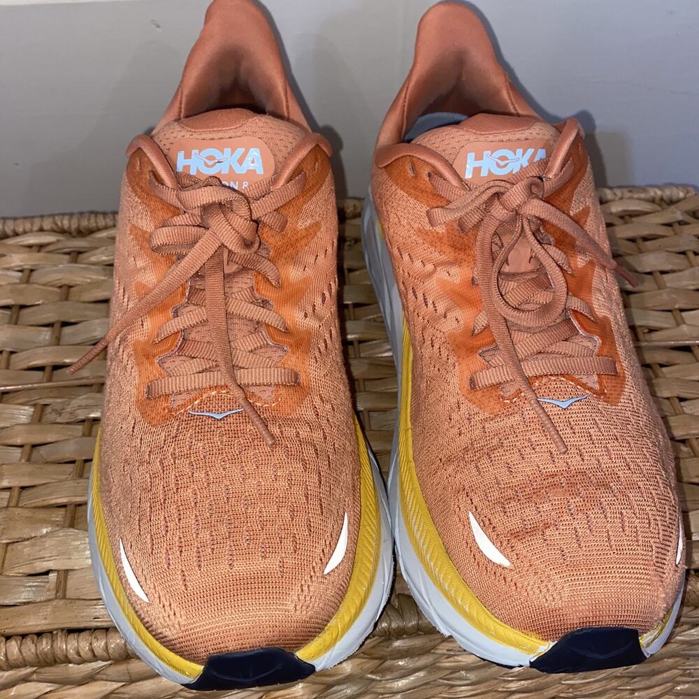 HOKA One One Clifton 8 Women 10.5 Wide Sun Baked Shell Coral Run Walking Shoes - Picture 2 of 15